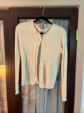 100% Silk Light Cream Cable-Knit Button-Up Cardigan Sweater